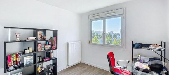 Apartamento de 3 dormitorios en Vandoeuvre-les-Nancy, France No. 310068 5