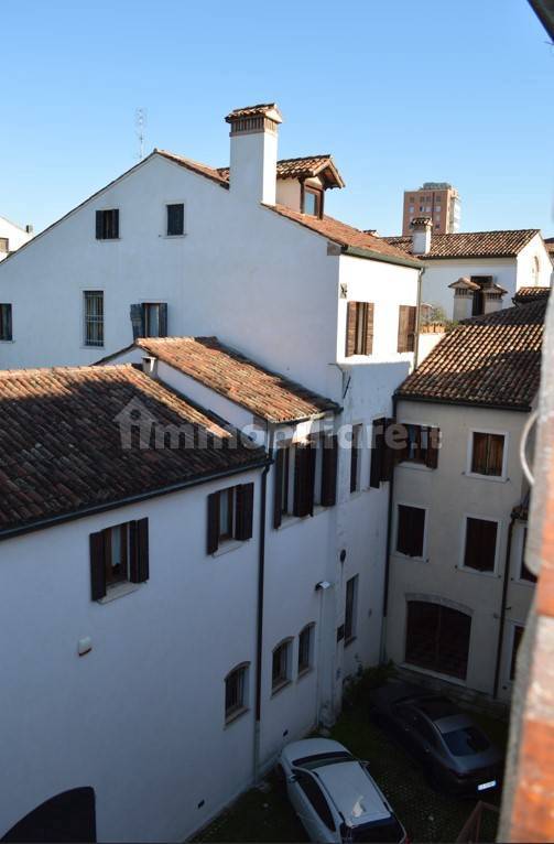 2 غرف نوم بانتهاوس في Padua, Italy رقم 114215