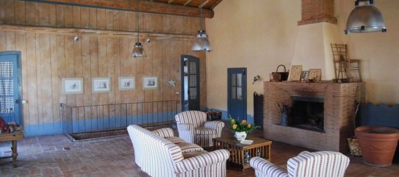 7 rooms Apartment in Arezzo, Italy No. 93042 29