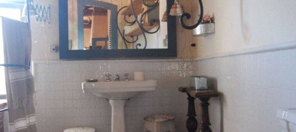 7 rooms Apartment in Arezzo, Italy No. 93042 12