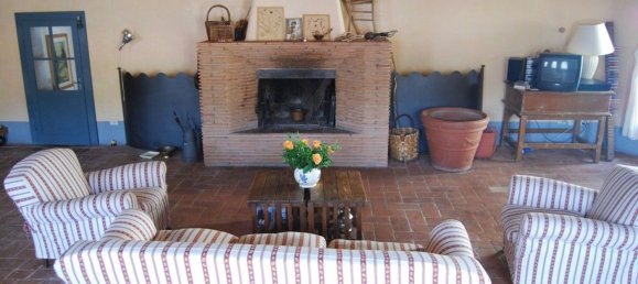 7 rooms Apartment in Arezzo, Italy No. 93042 28