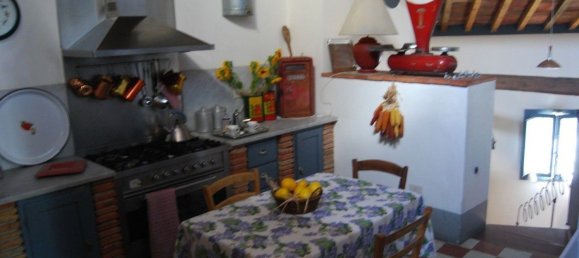7 rooms Apartment in Arezzo, Italy No. 93042 34