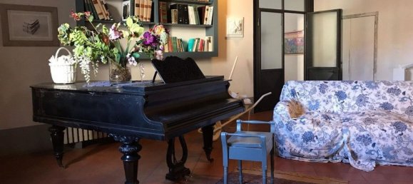 7 rooms Apartment in Arezzo, Italy No. 93042 16