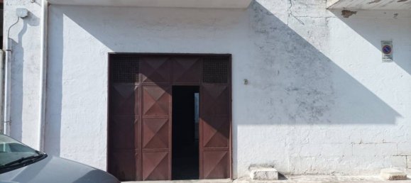 3-salle Bâtiment à Monteiasi, Italy No. 129016 6