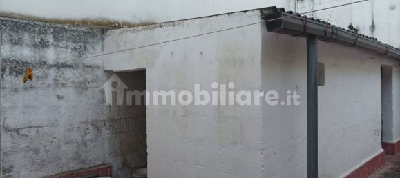 3-salle Bâtiment à Monteiasi, Italy No. 129016 8