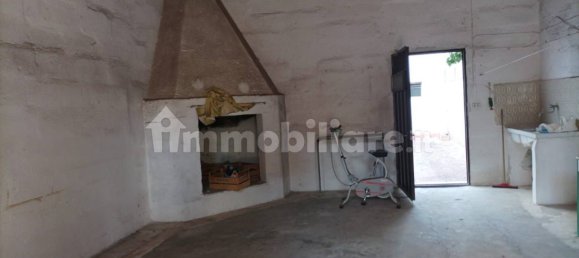 3-salle Bâtiment à Monteiasi, Italy No. 129016 7