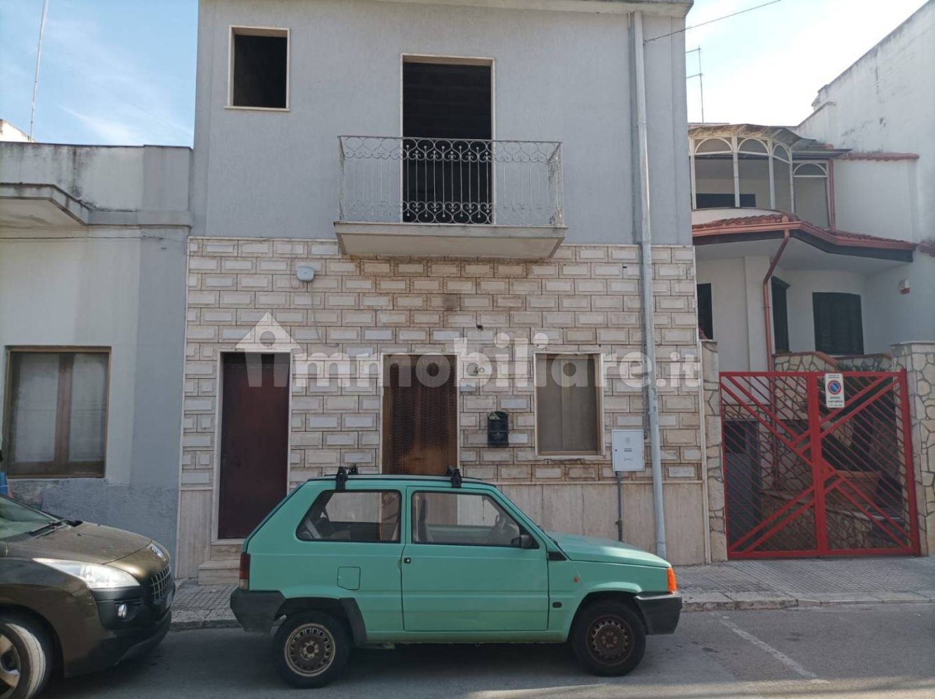 3-salle Bâtiment à Monteiasi, Italy No. 129016