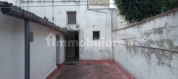 3-salle Bâtiment à Monteiasi, Italy No. 129016 5