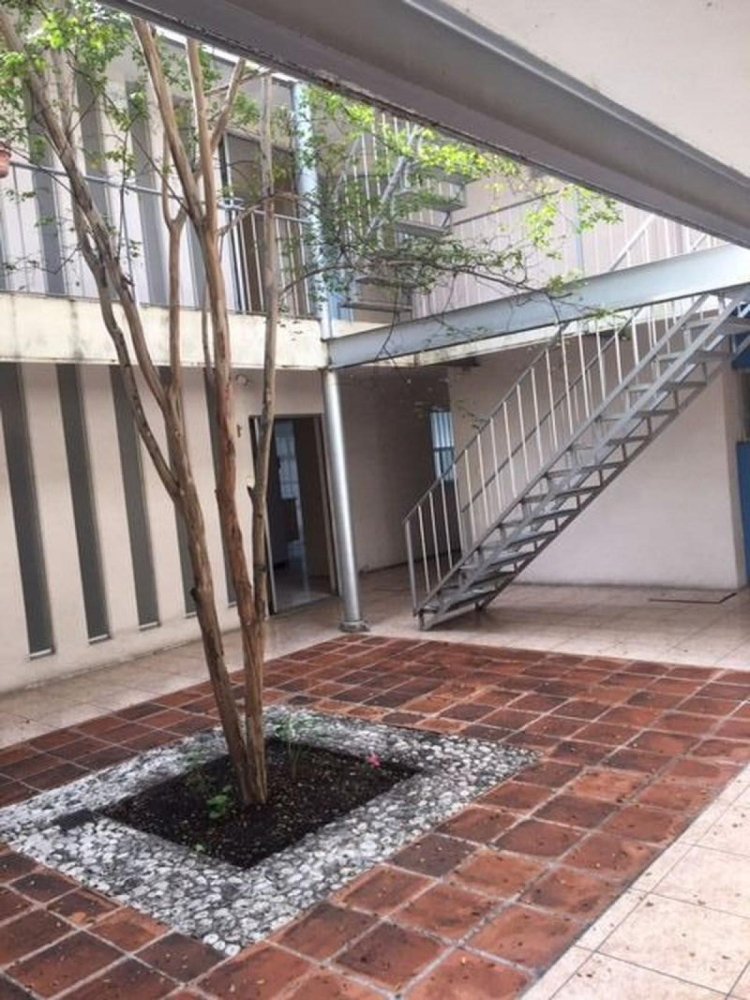 361m² Building in Puebla, Mexico No. 200433