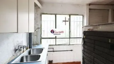 3 bedrooms Apartment in Madrid, Spain No. 256890