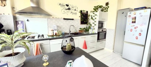 2 bedrooms Apartment in Poitiers, France No. 306406 2