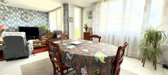 2 bedrooms Apartment in Poitiers, France No. 306406 4