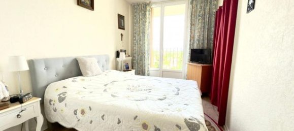 2 bedrooms Apartment in Poitiers, France No. 306406 6