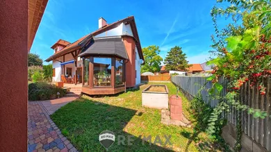 5 rooms House in Schwechat, Austria No. 234013