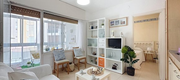 1 bedroom Apartment in Malaga, Spain No. 149950 4