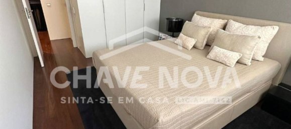 3 bedrooms Apartment in Porto, Portugal No. 135475 7