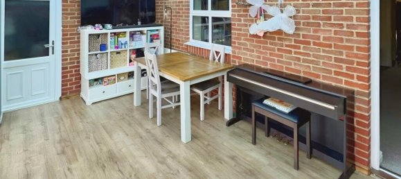 3 bedrooms House in Ramsgate, United Kingdom No. 10718 3