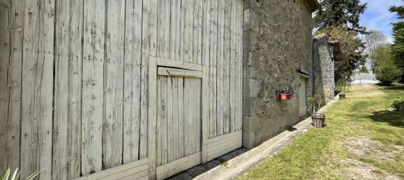 7 bedrooms House in Pellegrue, France No. 335459 14