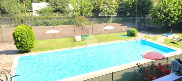 Apartamento T2 em Cornaredo, Italy N.º 360526 2