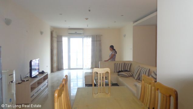 Apartamento de 3 dormitorios en Dong Da, Vietnam No. 5750