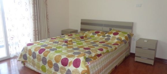 Apartamento de 3 dormitorios en Dong Da, Vietnam No. 5750 11