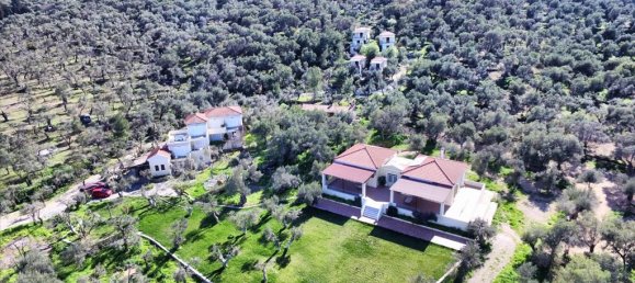 1170m² Property in Lesbos, Greece No. 5142 6