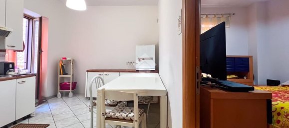 2 rooms Apartment in Formia, Italy No. 259742 4