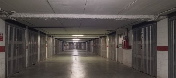 Garage à Rome, Italy 19m² No. 46774 6