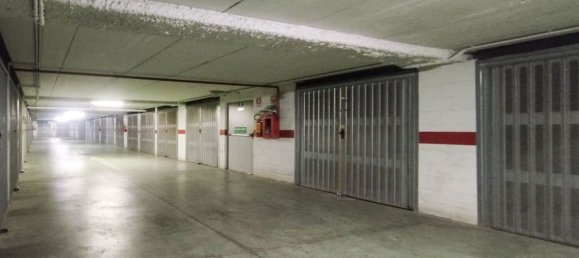 Garage à Rome, Italy 19m² No. 46774 7