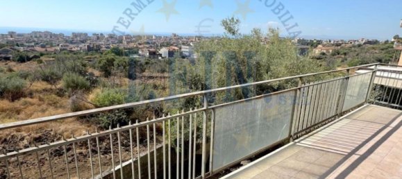 6 bedrooms Apartment in Catania, Italy No. 316828 3