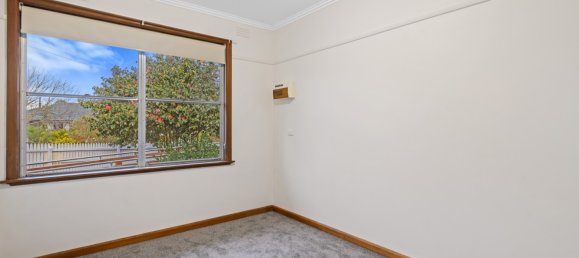 3 bedrooms House in Leongatha, Australia No. 554 9