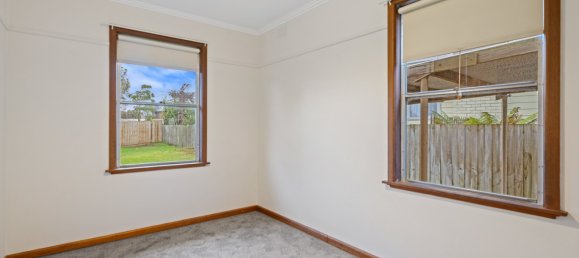 3 bedrooms House in Leongatha, Australia No. 554 6
