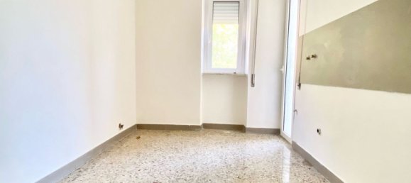 5 bedrooms Apartment in Latina, Italy No. 350072 16