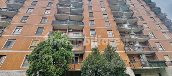 Apartamento de 1 dormitorio en Corsico, Italy No. 210421 6