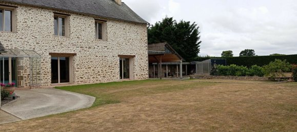 Casa de 5 dormitorios en Martigne-sur-Mayenne, France No. 360520 8