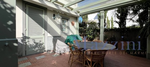 3 bedrooms Villa in Forte dei Marmi, Italy No. 264808 11