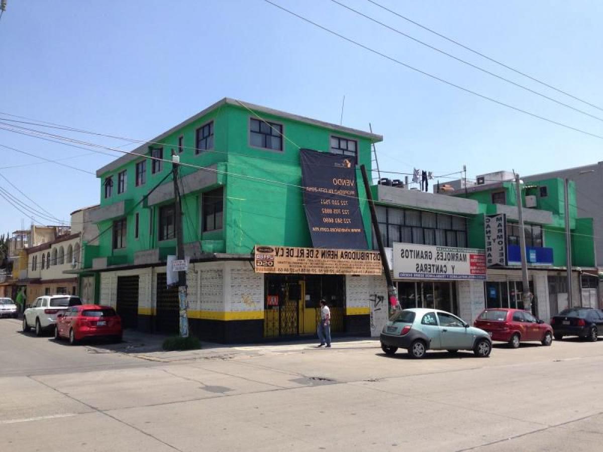 Здание в Сан Буэнавентура, Мексика № 200710