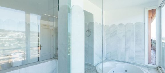 5 bedrooms Penthouse in Marbella, Spain No. 34171 15