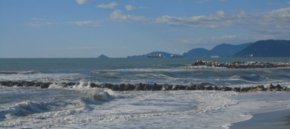 Apartamento de 7 divisões em Massa, Italy N.º 188980 72