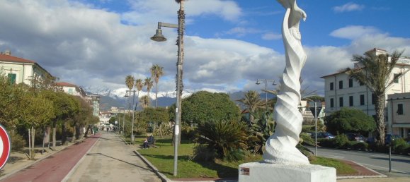 Apartamento de 7 divisões em Massa, Italy N.º 188980 32