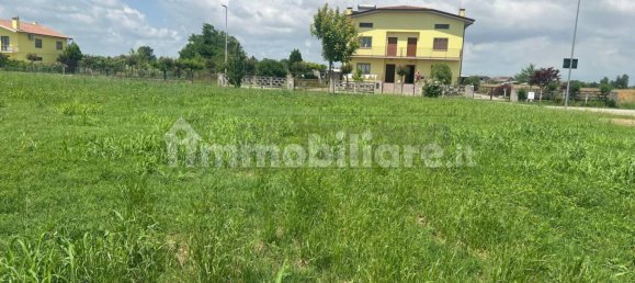 Grundstück in Udine, Italy 819m², Nr. 78189 4