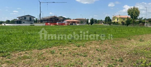 Grundstück in Udine, Italy 819m², Nr. 78189 3