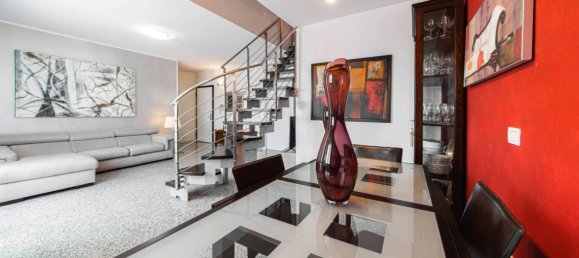 4 bedrooms Apartment in Bologna, Italy No. 89693 2