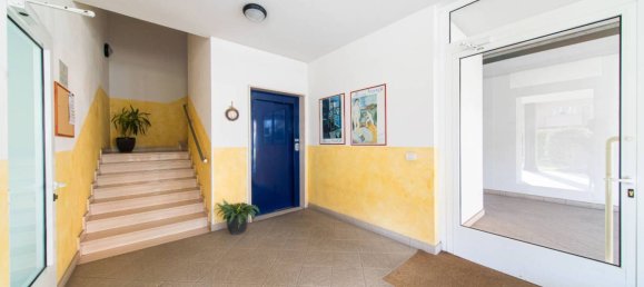 4 bedrooms Apartment in Bologna, Italy No. 89693 12