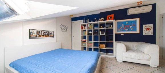 4 bedrooms Apartment in Bologna, Italy No. 89693 24