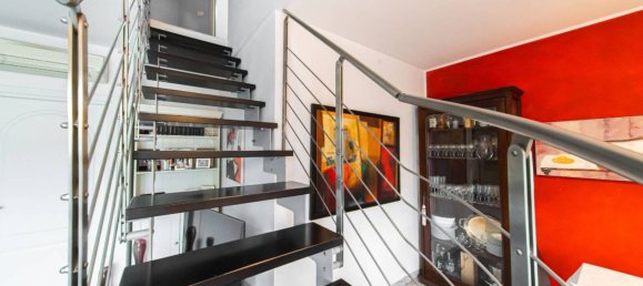 4 bedrooms Apartment in Bologna, Italy No. 89693 16