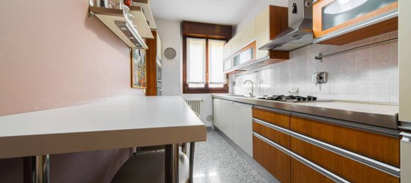 4 bedrooms Apartment in Bologna, Italy No. 89693 35