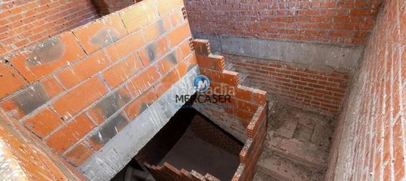 186m² Commercial property in Venturada, Spain No. 94132 13