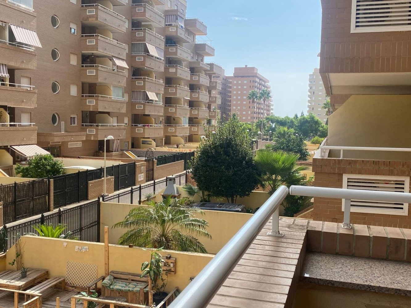 Apartamento de 2 dormitorios en Marina d'Or, Spain No. 212800