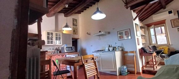 Квартира с 3 комнатами в Коллевеккьо, Италия № 40214 5